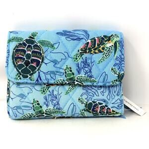 Vera Bradley Sea Turtles Coral Riley Wallet Folding Snap Closure NWT Ocean EXACT